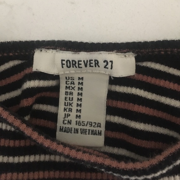 Forever 21 striped crop top - Picture 2 of 3